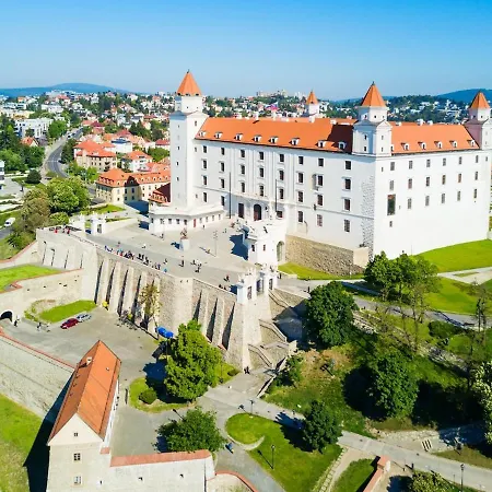 Apartmán Hotel-style Below The Castle *
